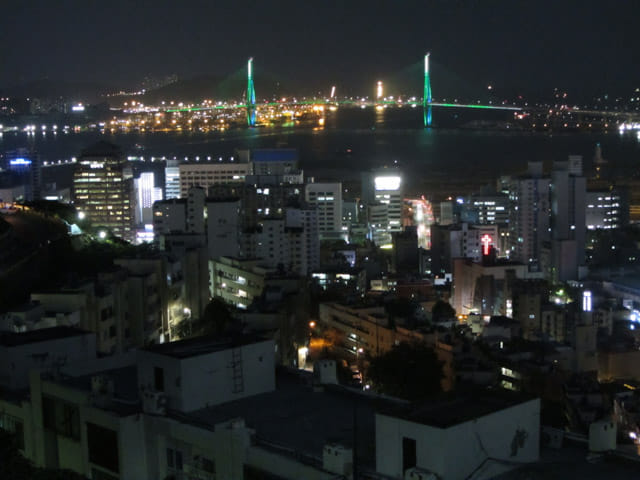 韓國釜山望洋路 灜洲天空眼展望台 (영주하늘눈전망대 Sky Eye Observatory) 釜山港夜色