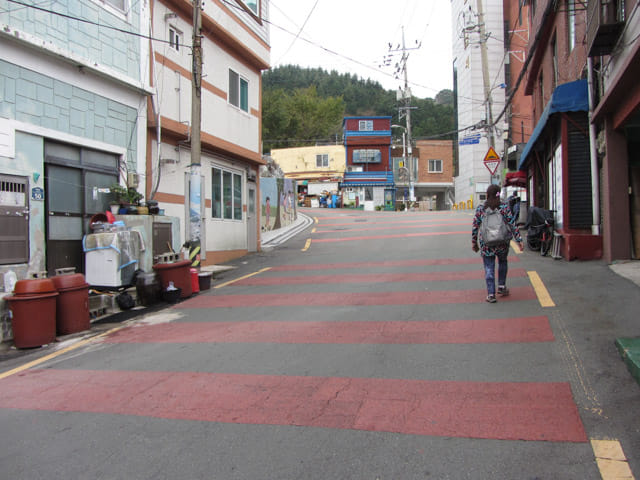 釜山峨嵋洞碑石文化村