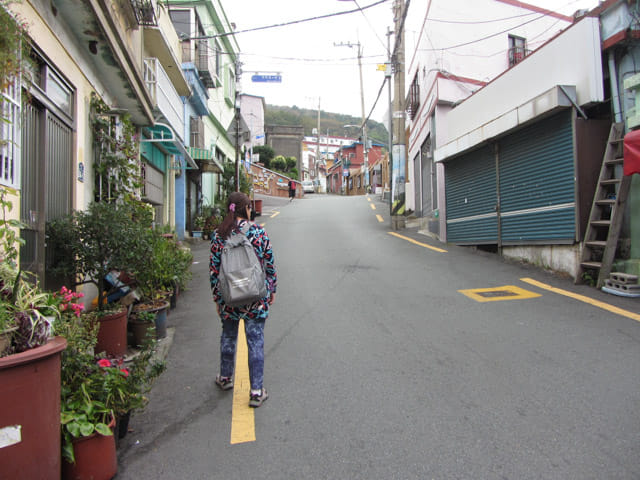 韓國釜山峨嵋洞 碑石文化村