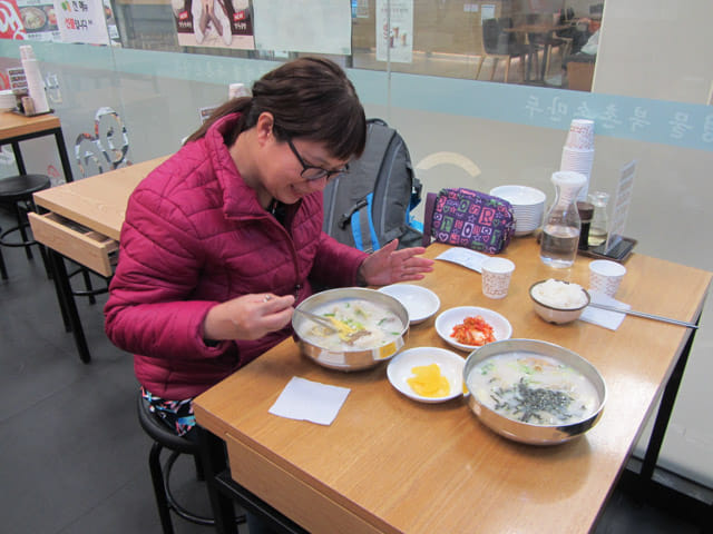 東大邱客運站 4F餐廳 餃子拉麵晚餐