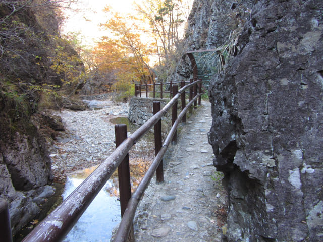 周王山國立公園 第2瀑步 石臼瀑布 (절구폭포 Jeolgu Falls)