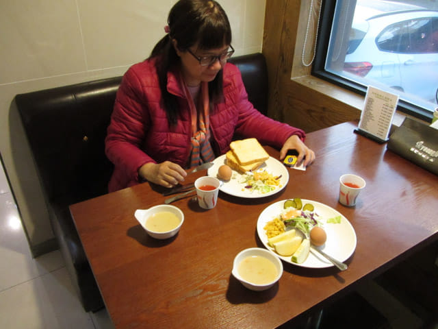韓國榮州酒店 餐廳 自助早餐