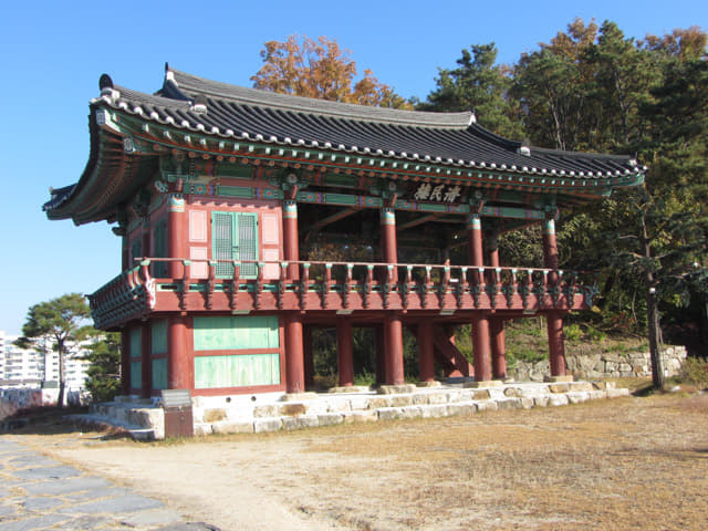 韓國榮州西川左岸 三判書古宅 (삼판서고택)