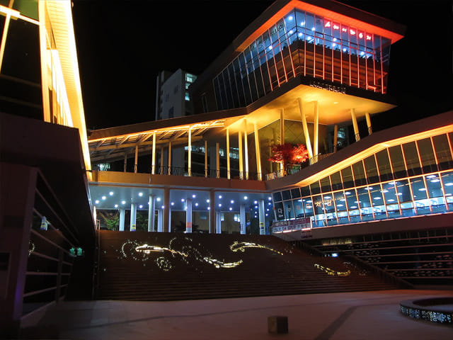 韓國丹陽 Danuri 水族館 燈光璀璨夜色