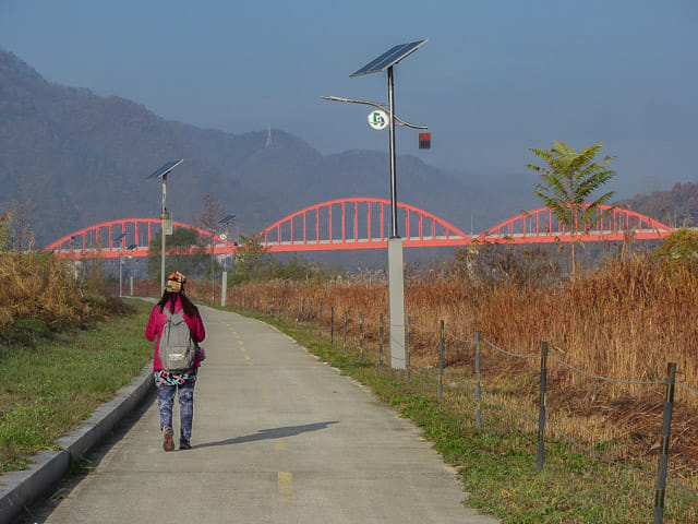 韓國丹陽南漢江 三峰大橋