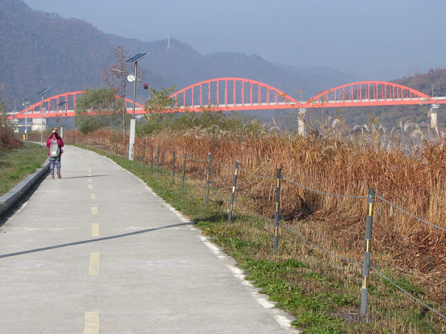 韓國丹陽南漢江 三峰大橋