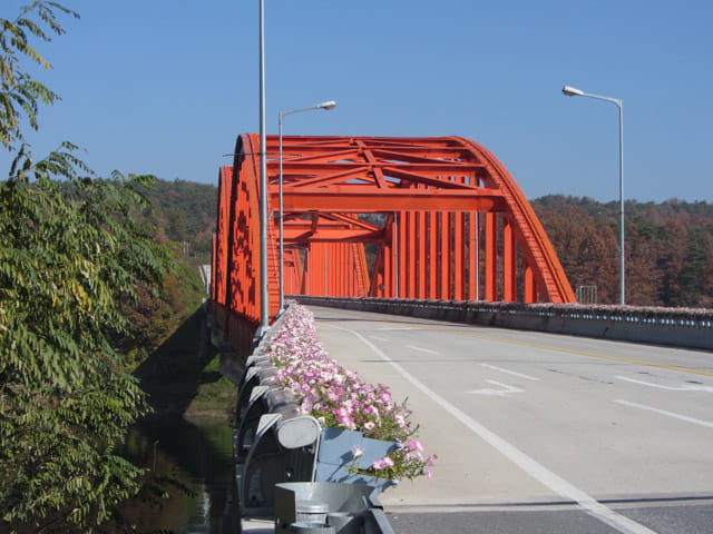 韓國丹陽南漢江 三峰大橋