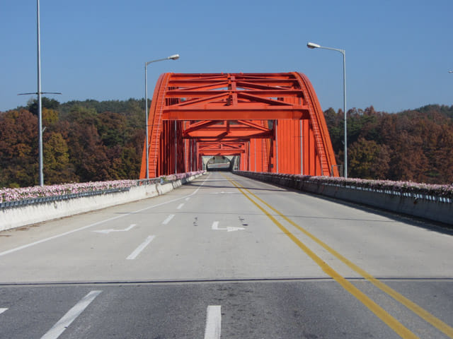 韓國丹陽南漢江 三峰大橋