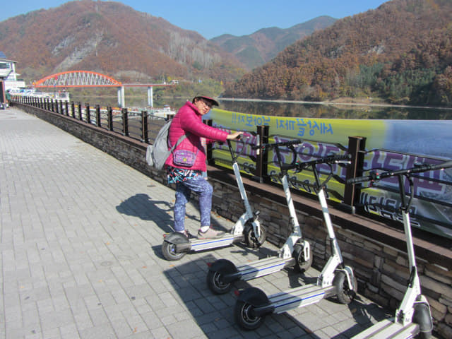 韓國丹陽南漢江畔第四散步道 (江邊路) 往丹陽南漢江棧道