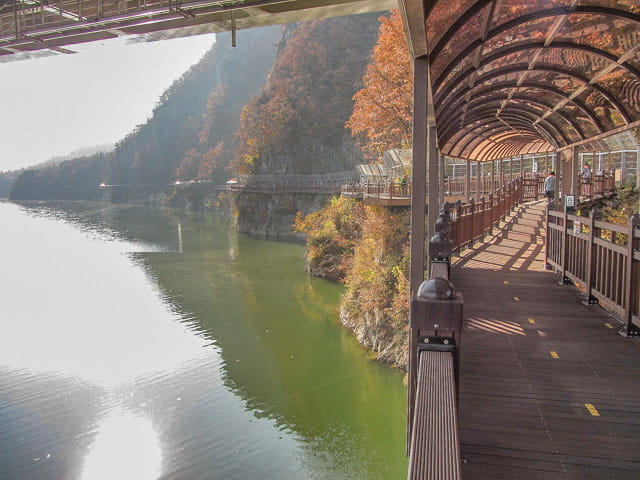 韓國丹陽 南漢江棧道 (남한강 잔도 Namhangang River Plank Road)