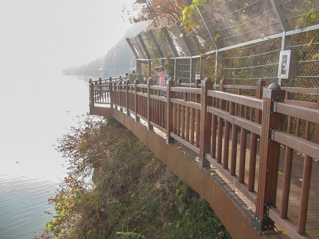 韓國丹陽 南漢江棧道 (남한강 잔도 Namhangang River Plank Road)