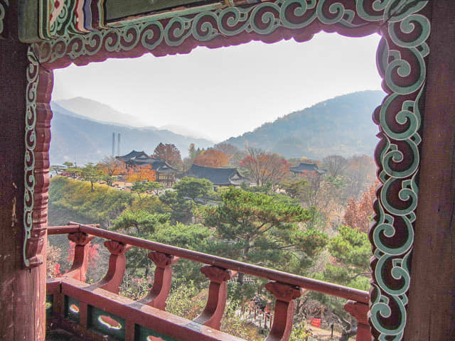 堤川清風文化財團地 望月山 觀水亭