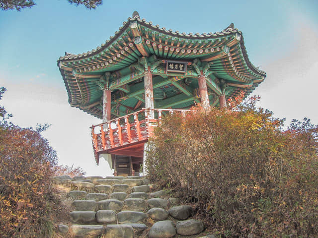 堤川清風文化財團地 望月山山頂 望月樓