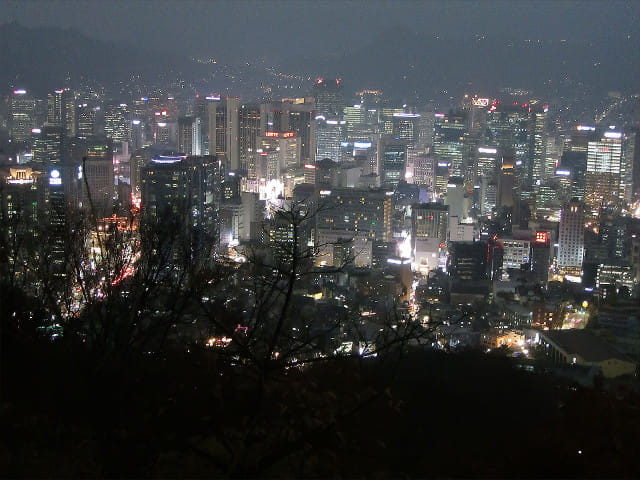 韓國首爾南山 首爾塔 南山展望台 俯瞰首爾夜色