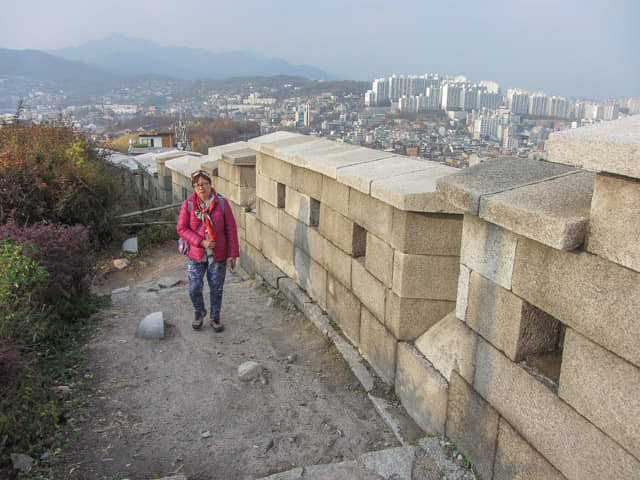 首爾城郭路駱山段 駱山公園